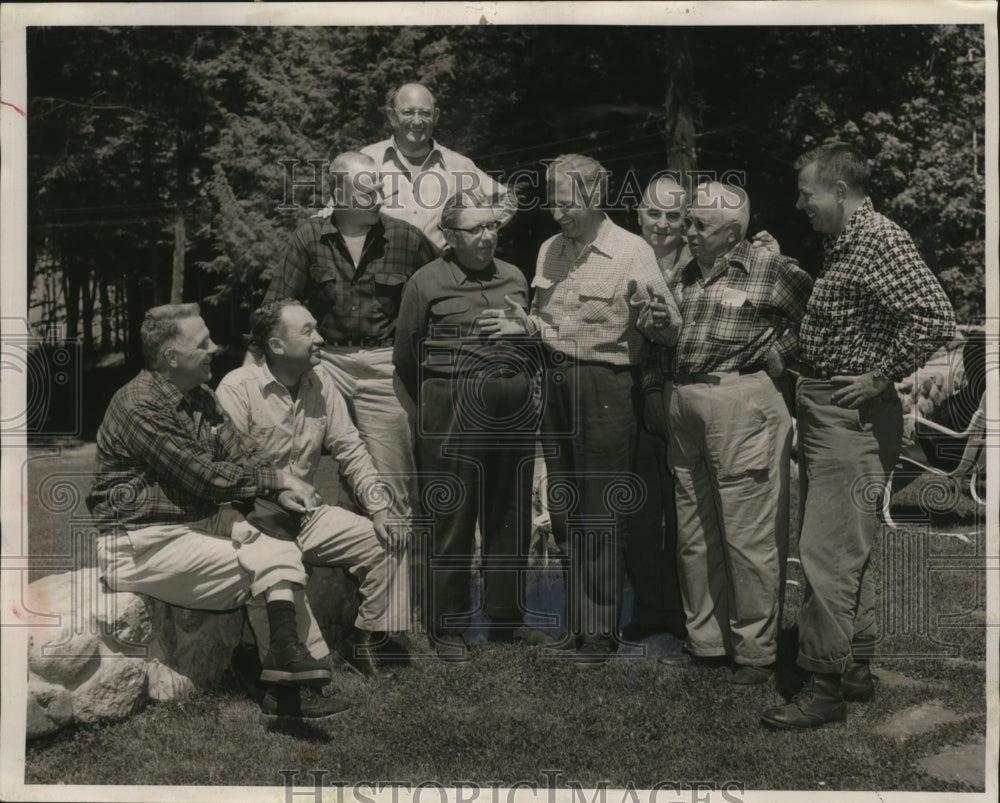 1957 Press Photo Outdoor editors talk about the big one which got away
