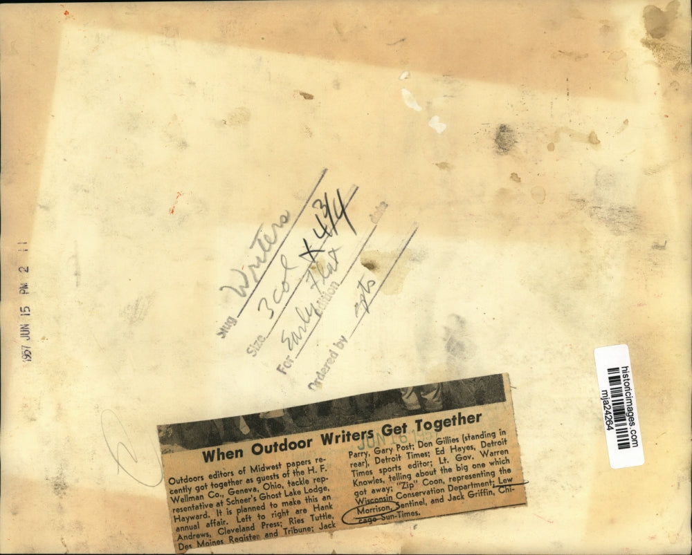 1957 Press Photo Outdoor editors talk about the big one which got away