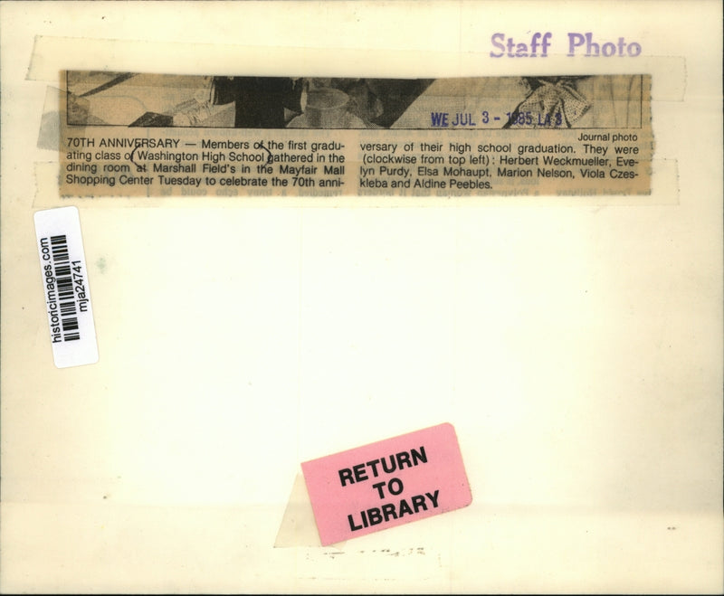 Load image into Gallery viewer, 1985 Press Photo Washington High School first graduating class reunion.
