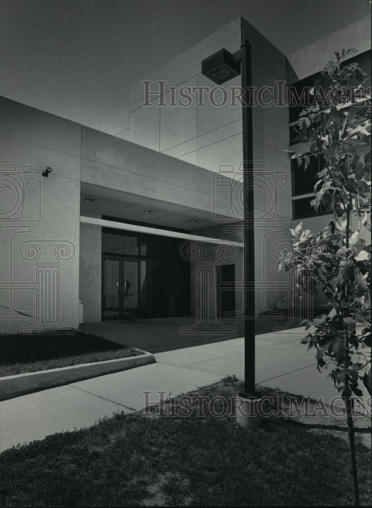 1984 Press Photo Entrance to new Washington County Sheriff's Department and Jail