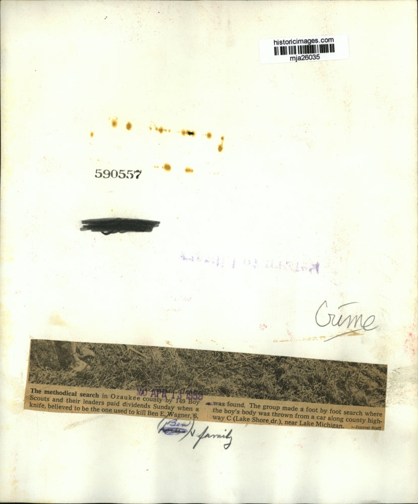 1959 Press Photo Searching for Ben E Wagner murder weapon in Ozaukee county