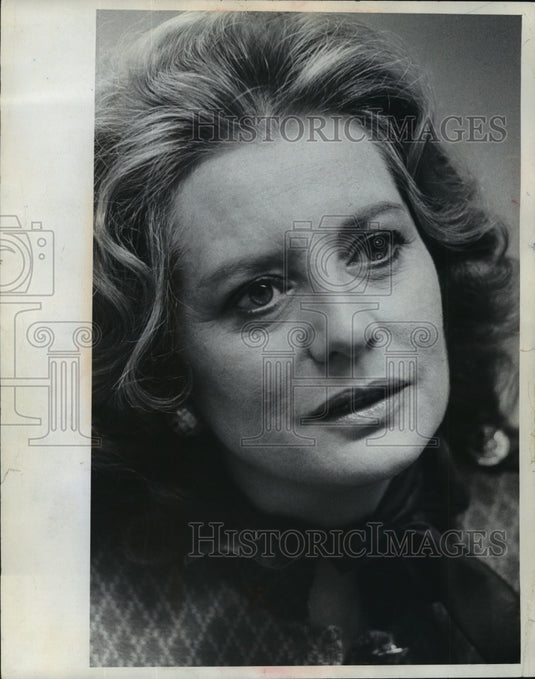 1975 Press Photo Barbara Walters, queen of newscasters- Historic Images