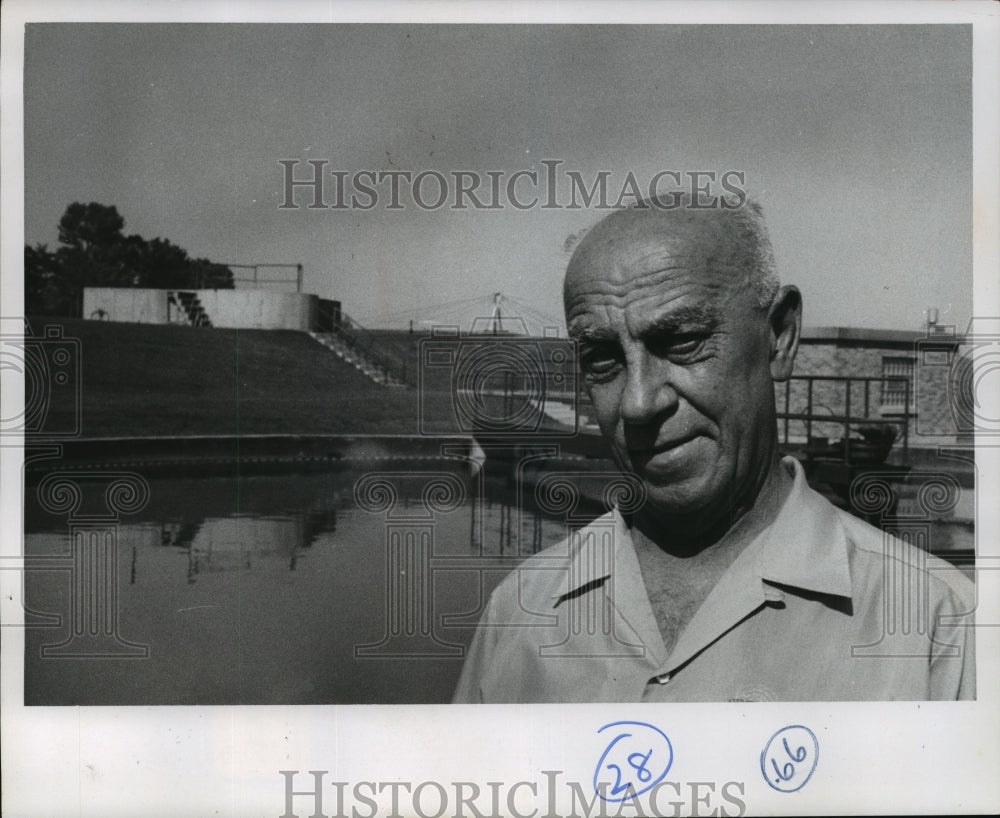 1969 Press Photo Jacob Klein retired superintendent of Sewage Treatment plant- Historic Images