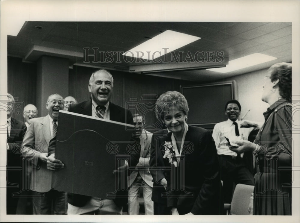 1988 Press Photo Beverly Klein Journal/Sentinel Inc - VP Advertising 25th Anniv- Historic Images