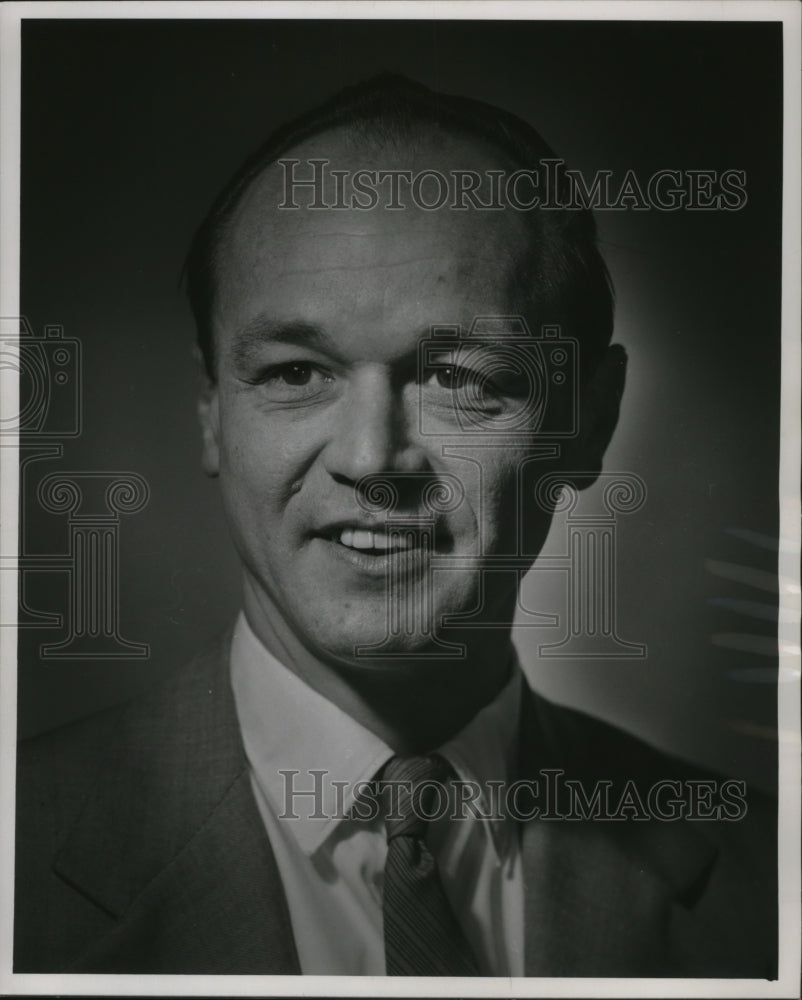 1959 Press Photo William Kling, Asst Mgr of The Journal, art dept - Historic Images