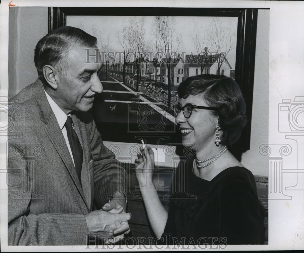 1958 Press Photo Dr. Frederick Madis with Mrs. Wilde- Historic Images