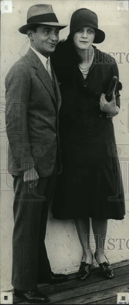 1929 Press Photo Mr. and Mrs. Irving Berlin arrived in New York from vacation