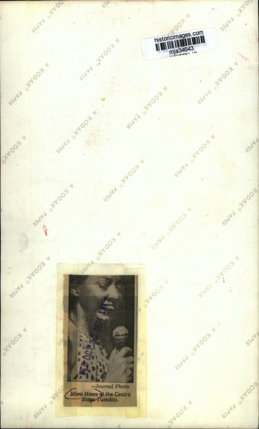 Press Photo Comedic Actress Mimi Hines Sings At The Centre Stage In Milwaukee