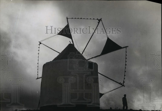 1949 Press Photo A windmill in Portugal with it's sails removed - mja35199- Historic Images