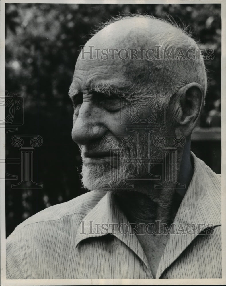 1960 Press Photo Ralph Earl Blount oldest graduate of University of Wisconsin- Historic Images