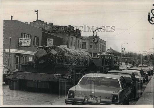 1988 Press Photo 210,000 Pound Generator Rotor on 66-Wheel Flatbed Truck- Historic Images
