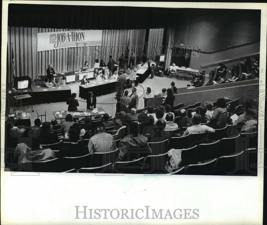 1982 Press Photo Live Job-A-Thon Television Special- Historic Images