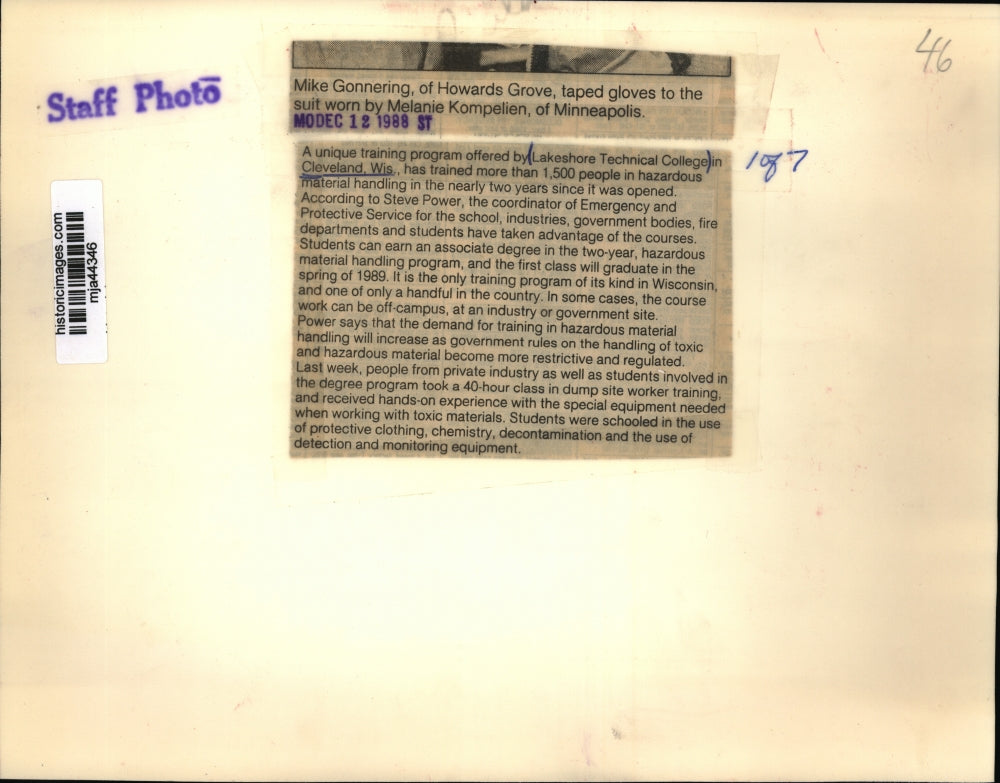 1988 Press Photo Lakeshore Technical Institute Students of Cleveland, Wisconsin