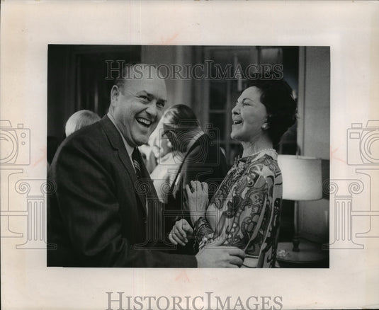 1969 Press Photo Defense Sec. Melvin R. Laird dancing with Mrs. Maurice Stans