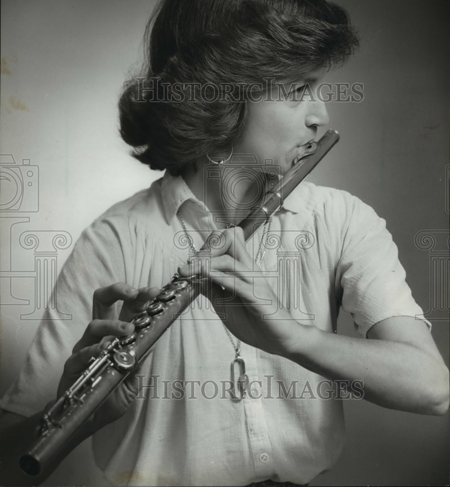 1981 Press Photo Flutist Glenda Lathrop - mja47482