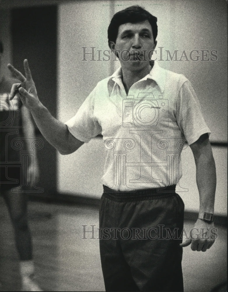 1987 Press Photo Jim Lawinger, Hamilton High School Basketball Coach, Wisconsin- Historic Images