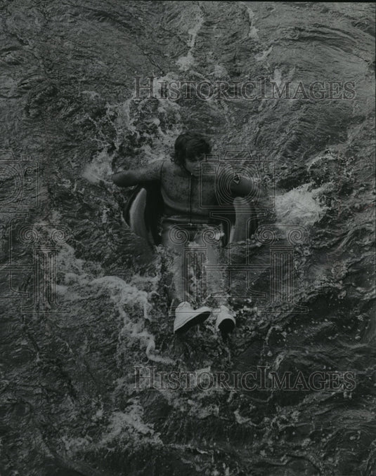 1975 Press Photo Non-Indians Are Now Banned From Fishing In Legend Lake