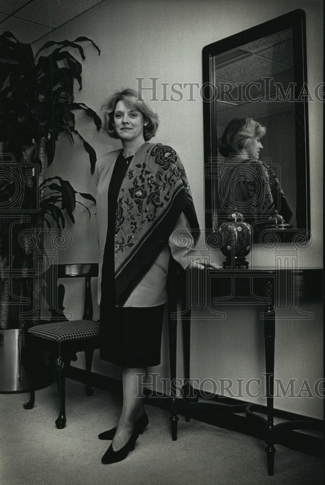 1990 Press Photo Karen Case, Private Practice Lawyer - mja50312