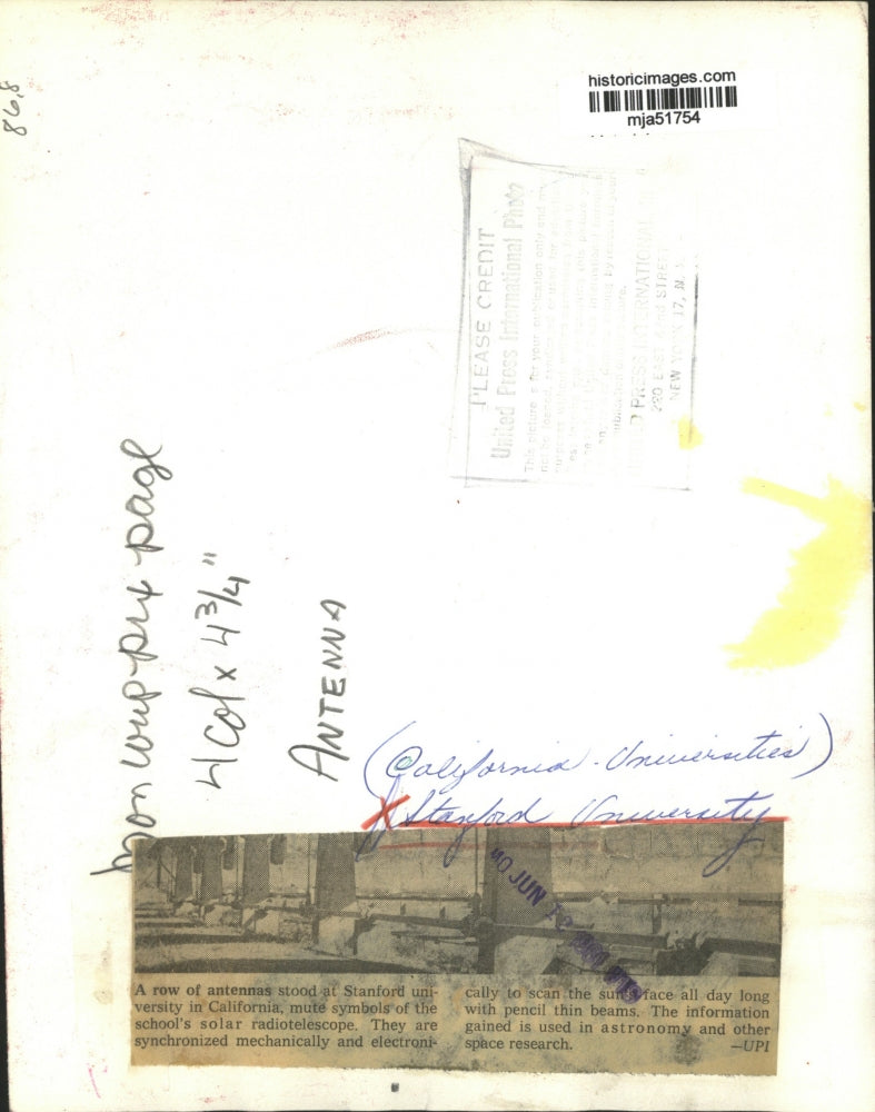 1964 Press Photo A row of antennas stood at Stanford University in California