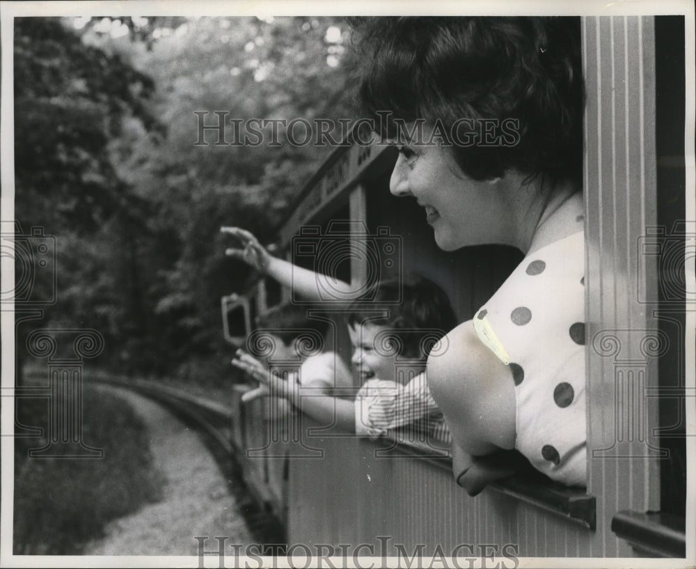 1966 Press Photo Gisela MacKenzie and her children ride to Petticoat Junction