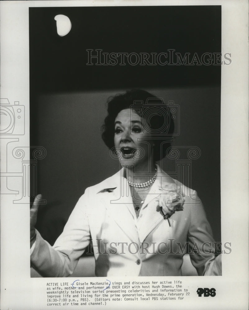 1978 Press Photo Gisele MacKenzie, on OVER EASY with Hugh Downs.- Historic Images