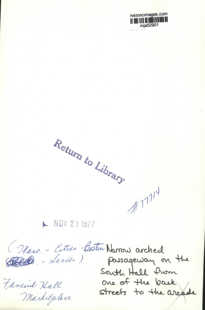 1977 Press Photo Boston, Faneuil Hall Marketplace Arched Passageway - mja52901