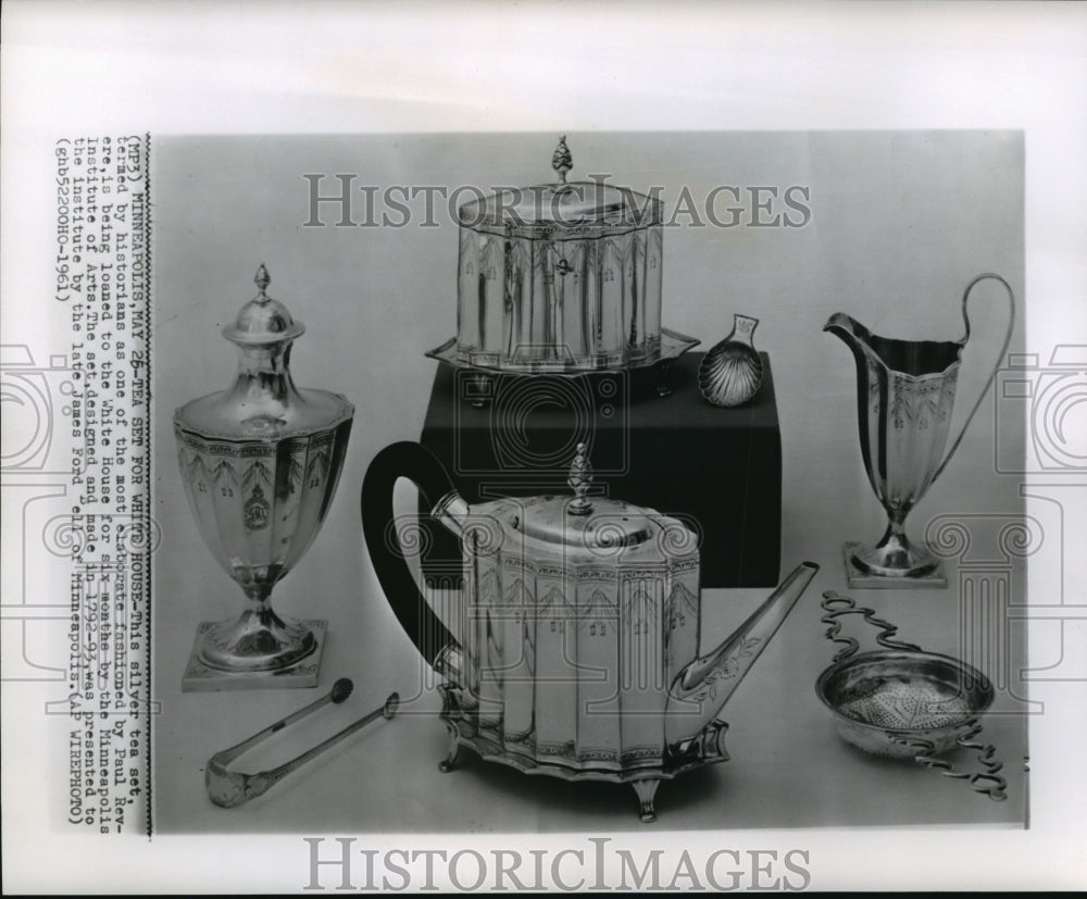 1961 Press Photo Silver Paul Revere-Made Tea Set Being Loaned To White House- Historic Images