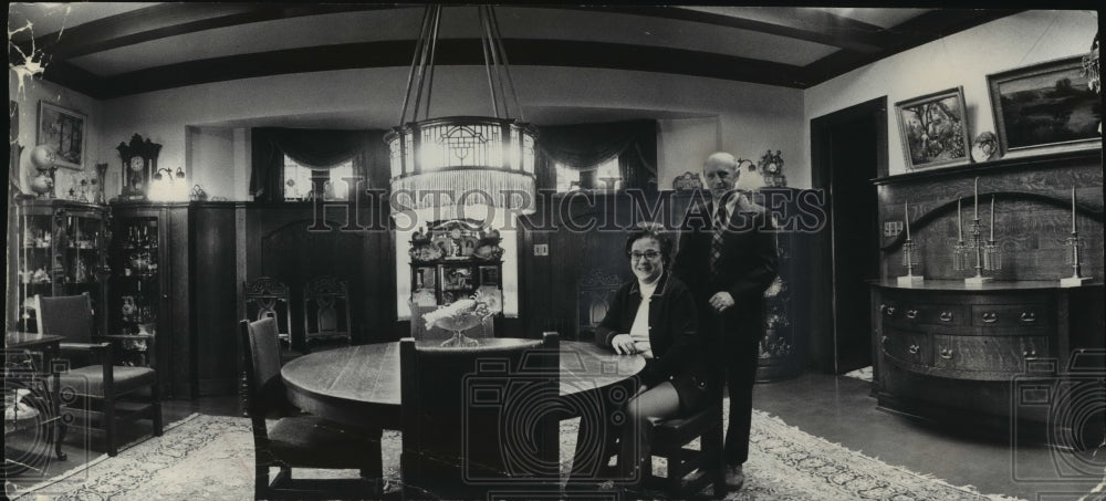 1976 Press Photo Helen Herding &amp; husband Alfons, own home on National Register- Historic Images