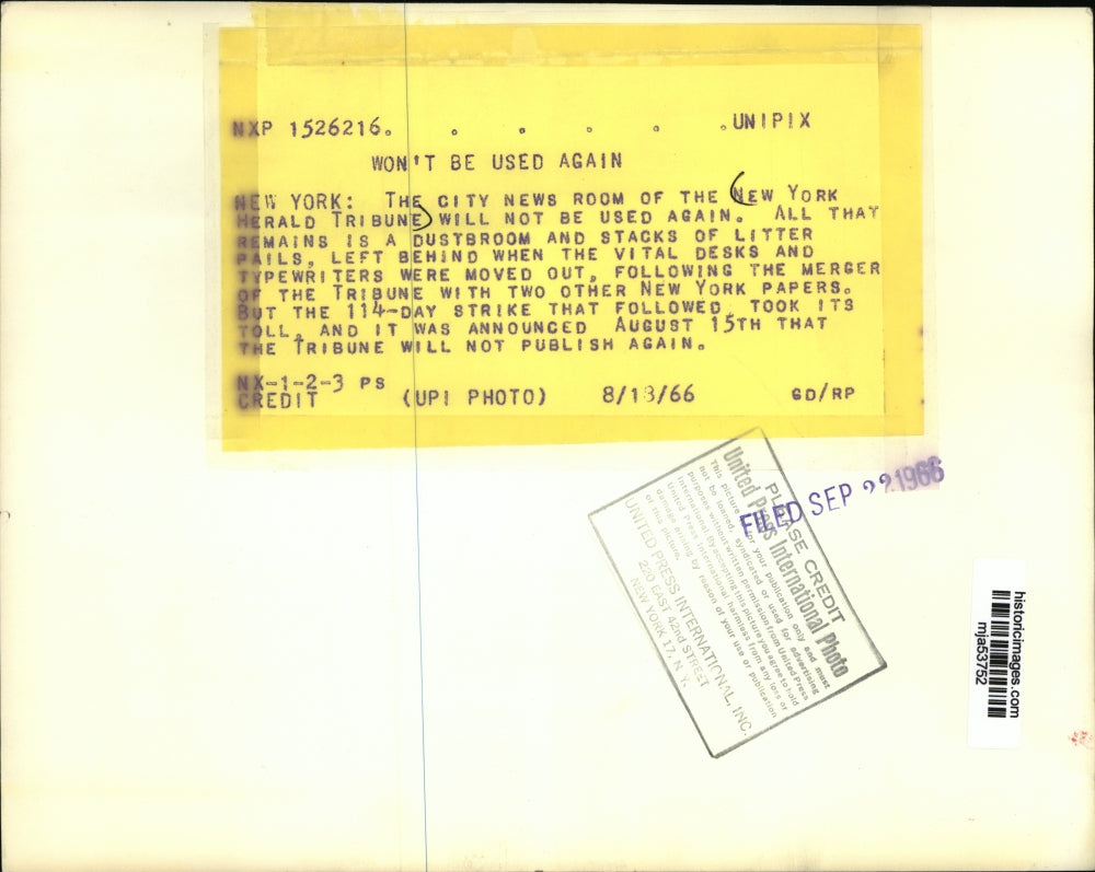 1966 Press Photo City News Room of the New York Herald Tribune - mja53752