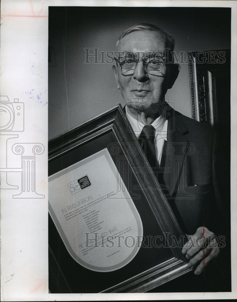 1971 Press Photo Founder of the Bruce Publishing Company William C. Bruce- Historic Images