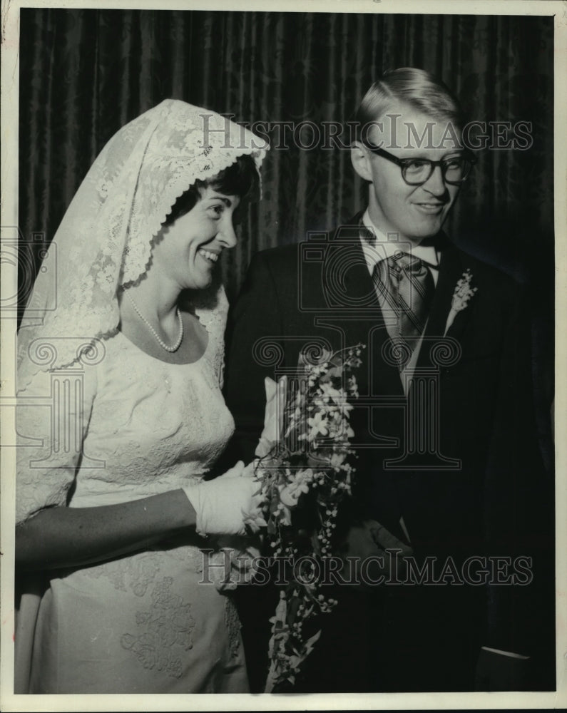 1968 Press Photo George Albert Brumder and Wife- Historic Images