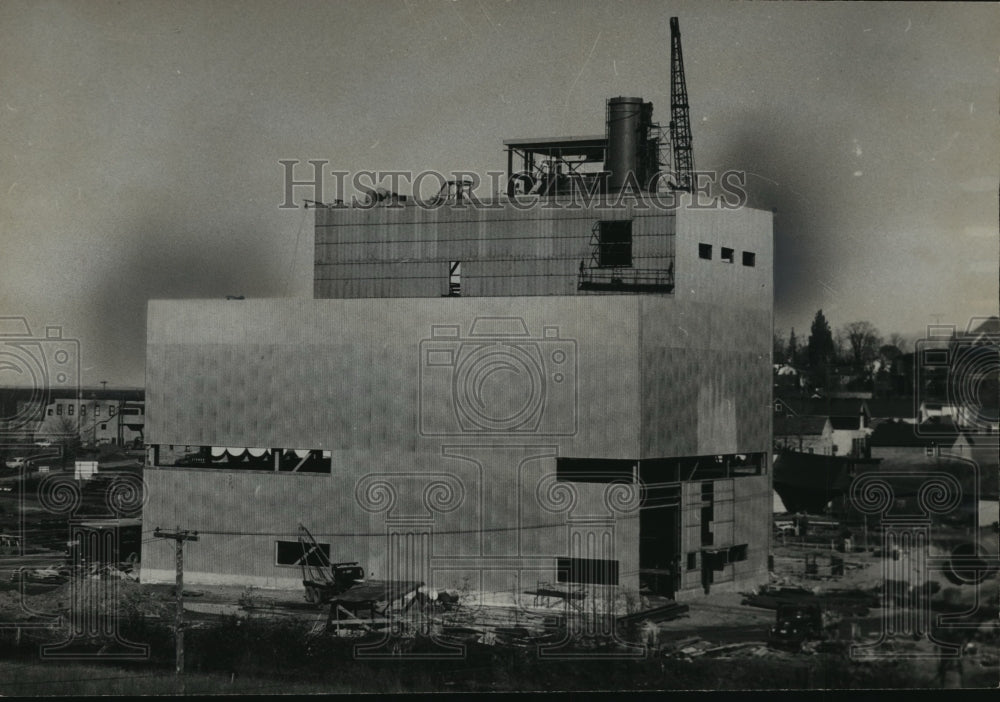 1958 Press Photo The upper Peninsula Power Company&#39;s Electric Plant at L&#39;Anse- Historic Images