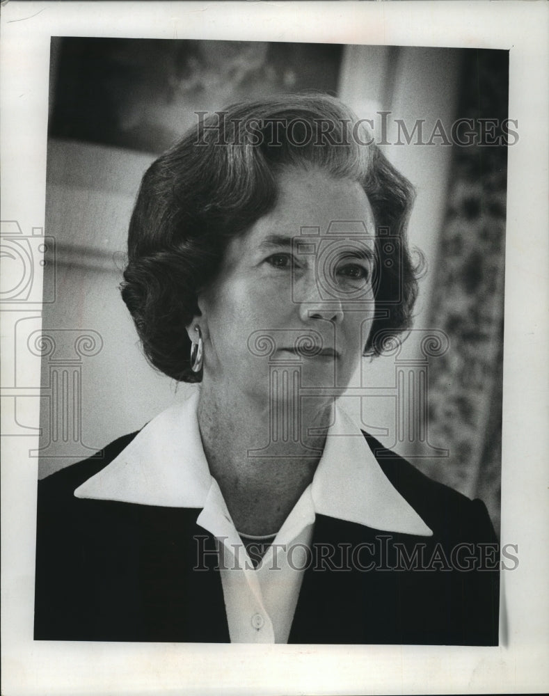 1974 Press Photo Mrs. Kenneth W. Browne to be 11th President of St. Mary&#39;s- Historic Images