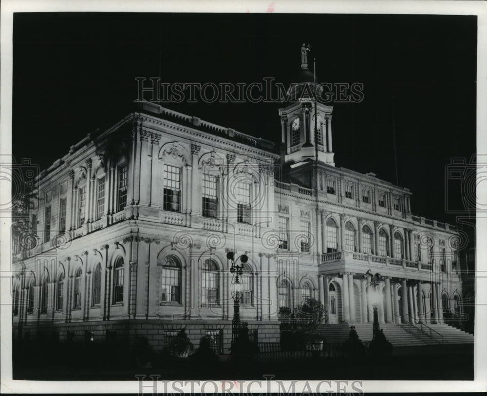 1974 Press Photo City Hall in New York City- Historic Images