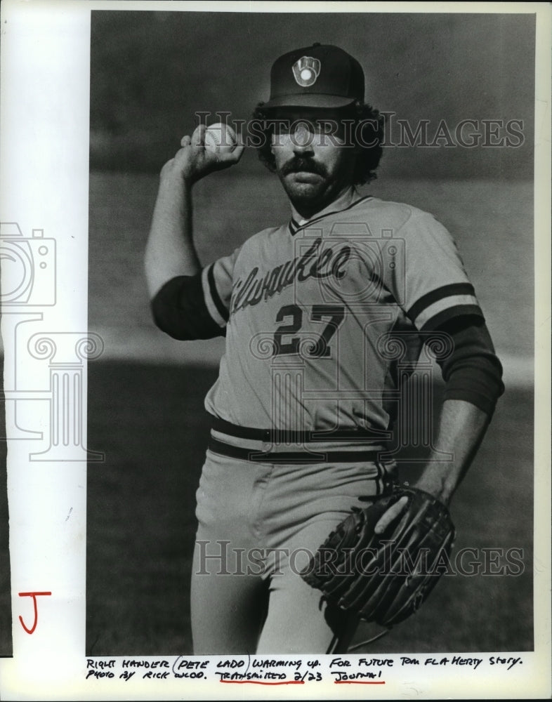 1983 Press Photo Baseball-Right Handed-Pete Ladd warming up. - mja56722- Historic Images