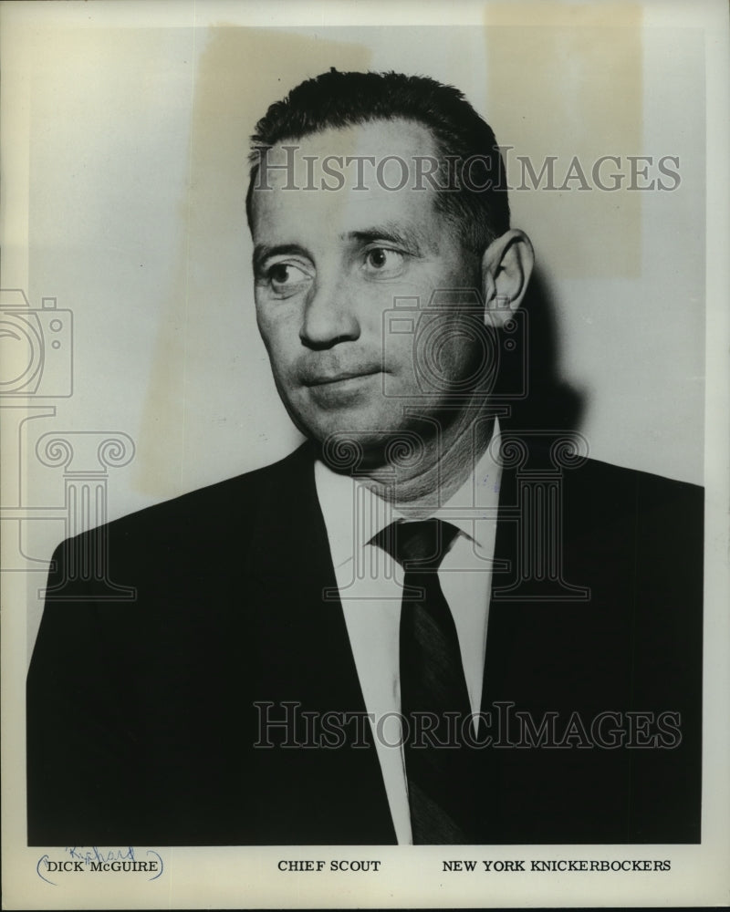 1970 Press Photo Dick McGuire, New York Knicks Basketball Scout- Historic Images