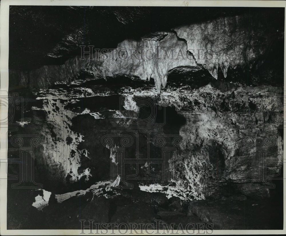 1969 Press Photo The inside of a Wisconsin Cave found by Amateur Explorers- Historic Images