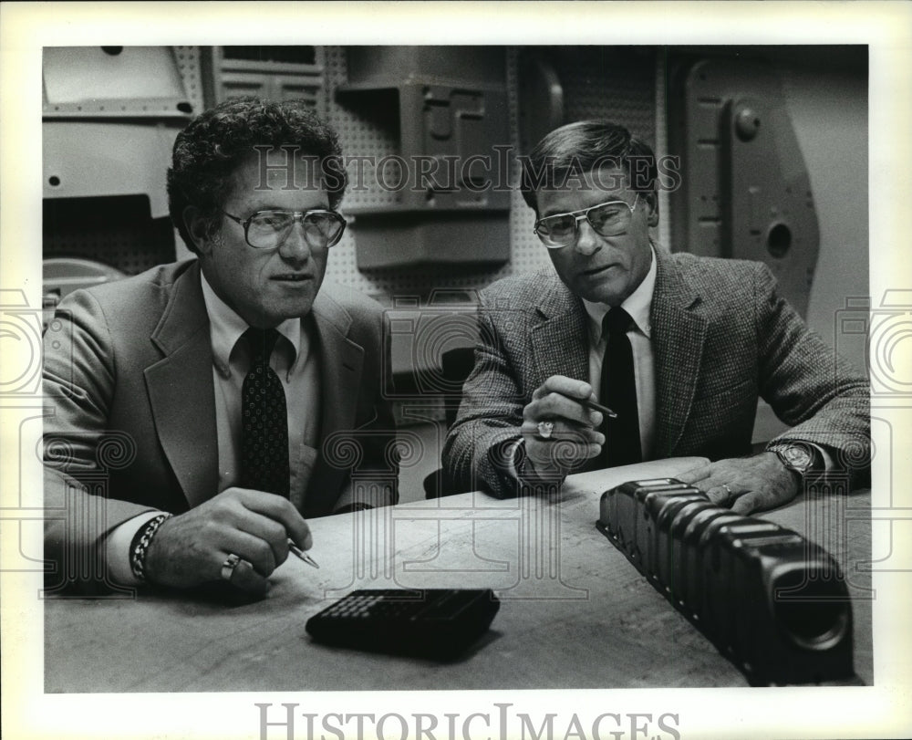 1981 Press Photo Robert Harter and Fred Busch, ATACO Steel Products Company- Historic Images