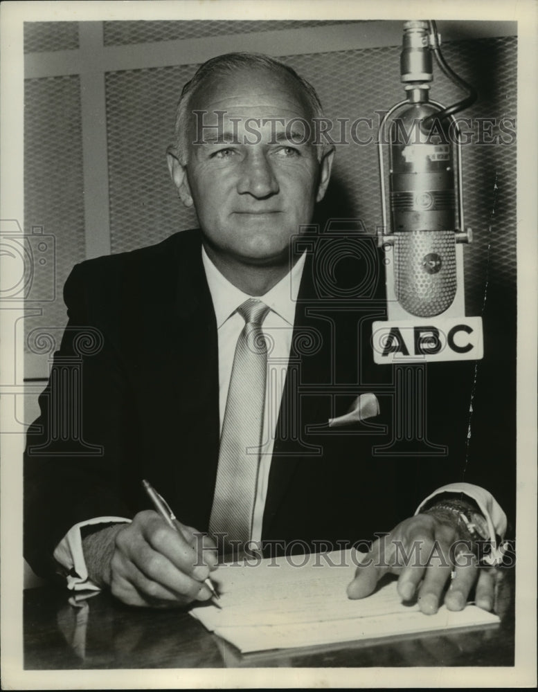 1962 Press Photo Tom Harmon- Historic Images