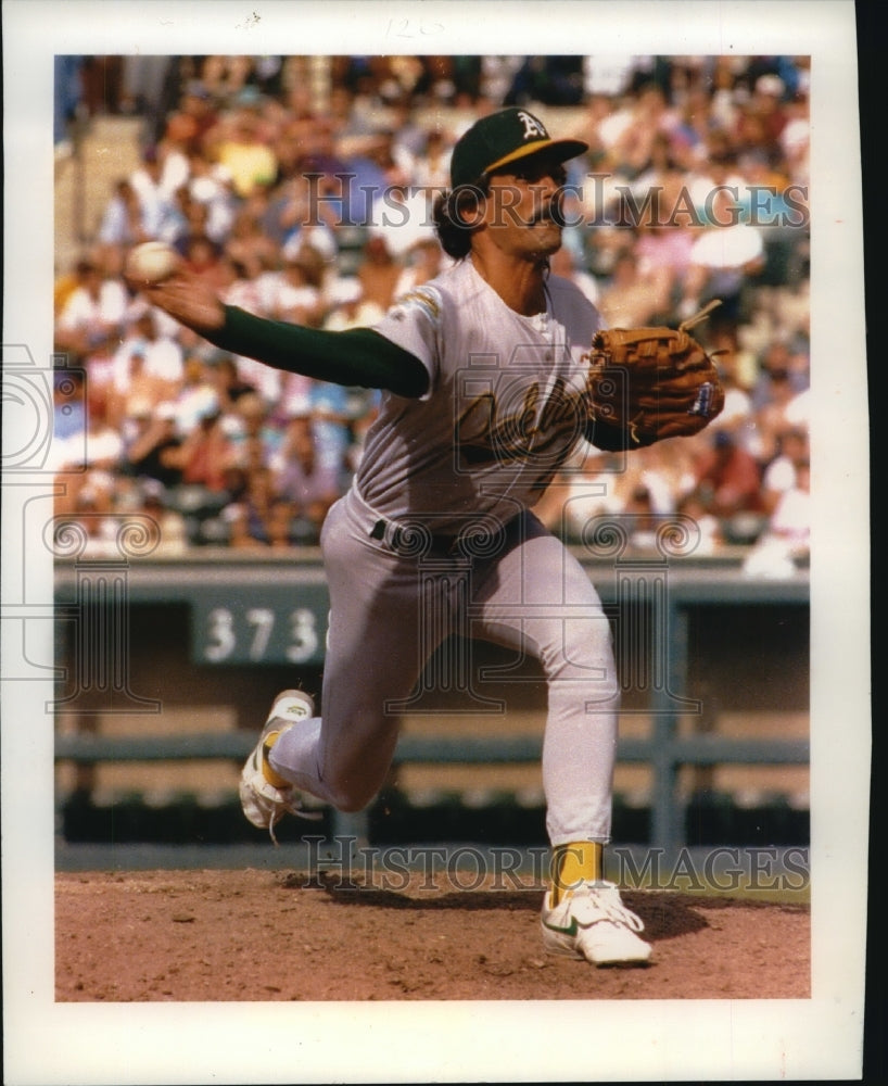 1992 Press Photo Oakland Athletics&#39; Most Valuable Player Dennis Eckersley- Historic Images