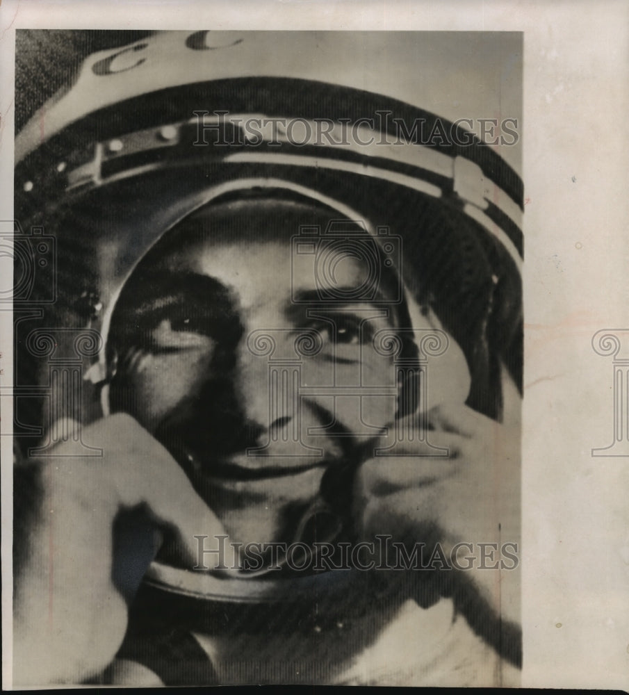  Press Photo Lieutenant Colonel Valery F. Bykovsky in Orbit Aboard Vostok V- Historic Images