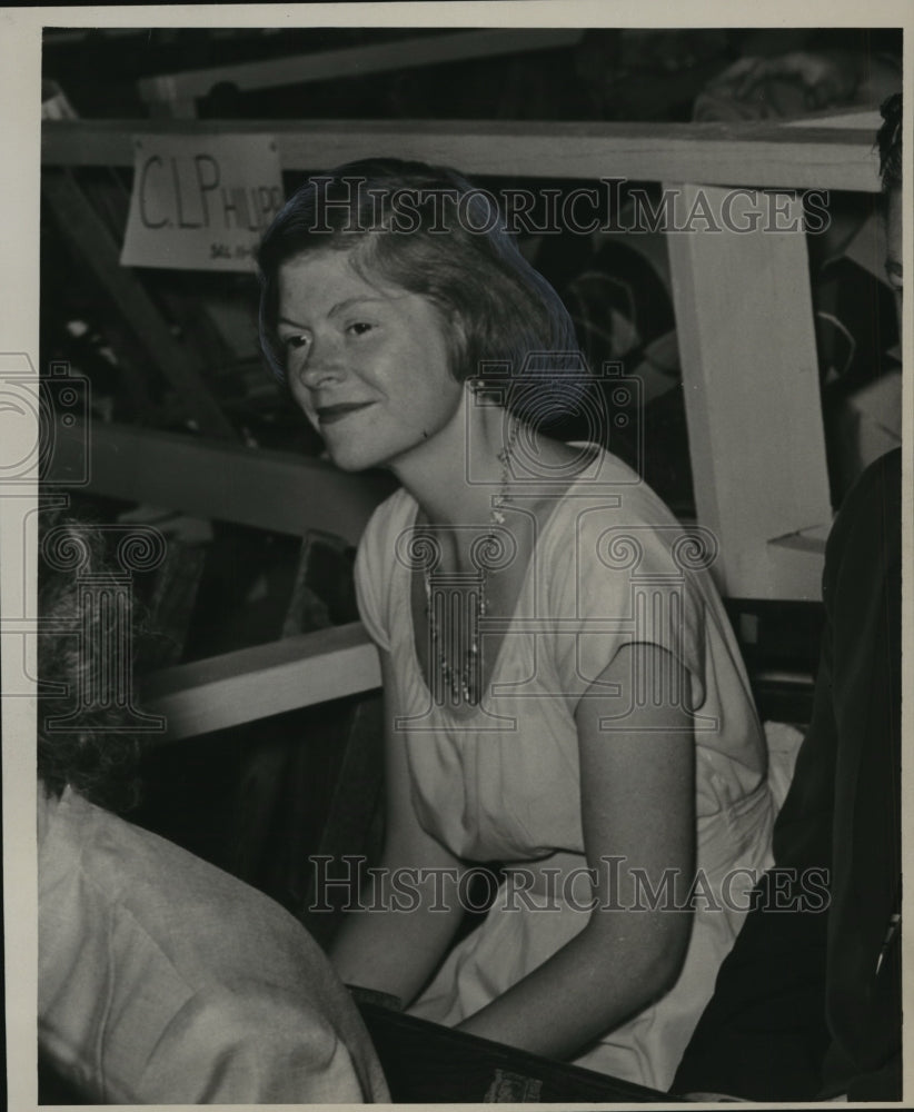 1952 Press Photo Mrs. George, &quot;Claudia&quot; Caesar Jr. - Historic Images