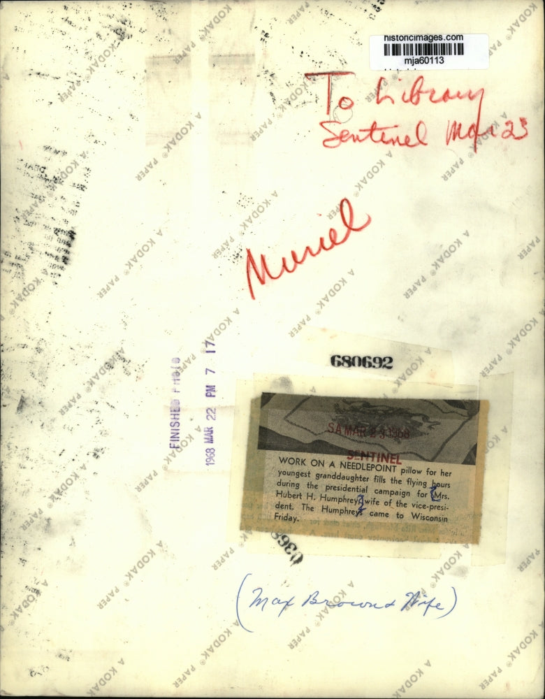 1968 Press Photo Mrs. Hubert H. Humphrey needlepoints pillow for granddaughter