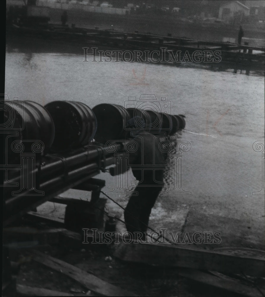 1956 Press Photo Banks of electric cable pipes Milwaukee and Menomonee rivers- Historic Images