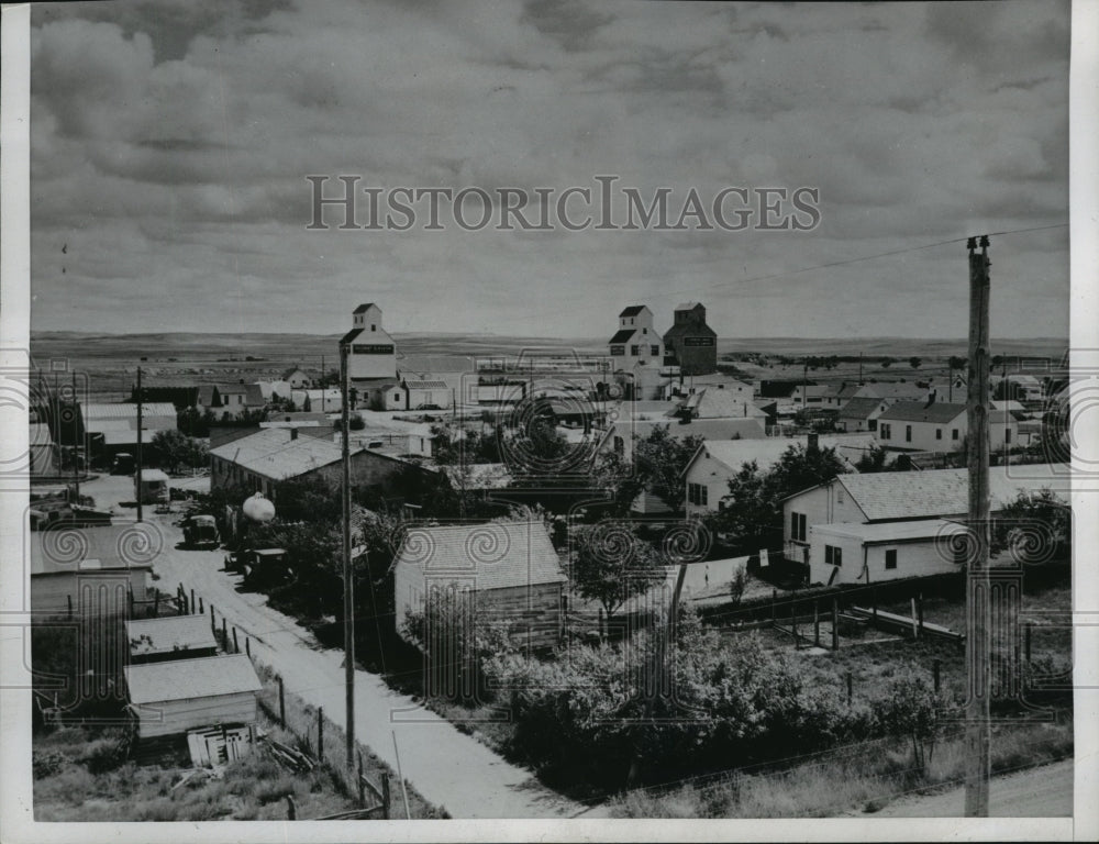 1952 Press Photo Montana City Near Shell&#39;s Well is an Important Rail Point- Historic Images