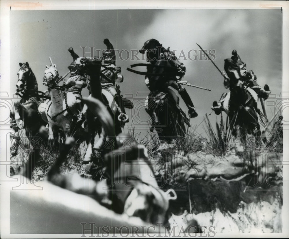 1975 Press Photo Franco-Prussian War--Soldiers Fight in a Village Street- Historic Images