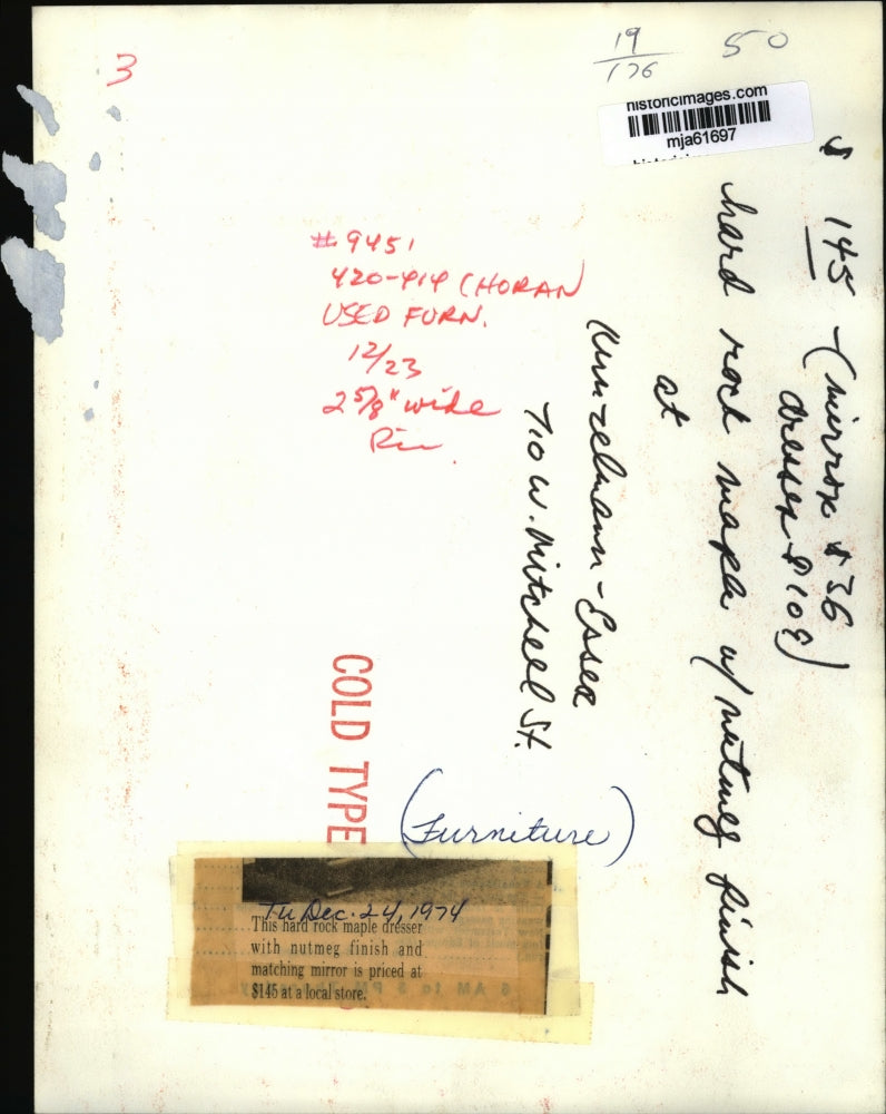 1964 Press Photo The Hard Rock Maple Dresser at a local Store - mja61697