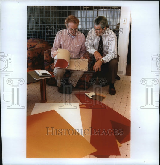 1994 Press Photo president of Fox Valley Corp. and president of Fox River Paper- Historic Images