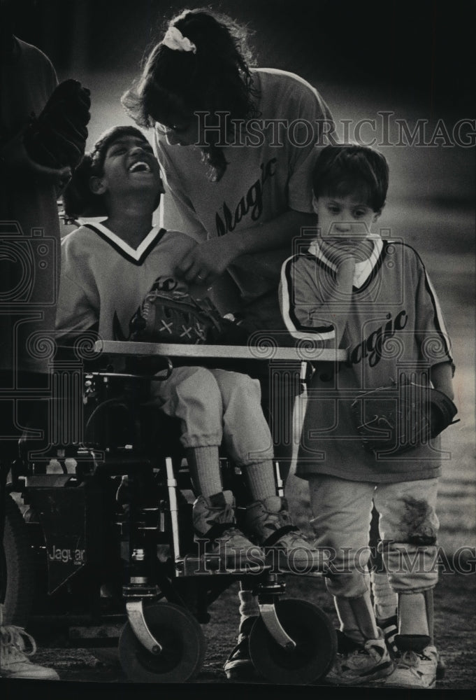 1992 Press Photo Peter Adamczak and Brent Domowicz in Little League Game- Historic Images