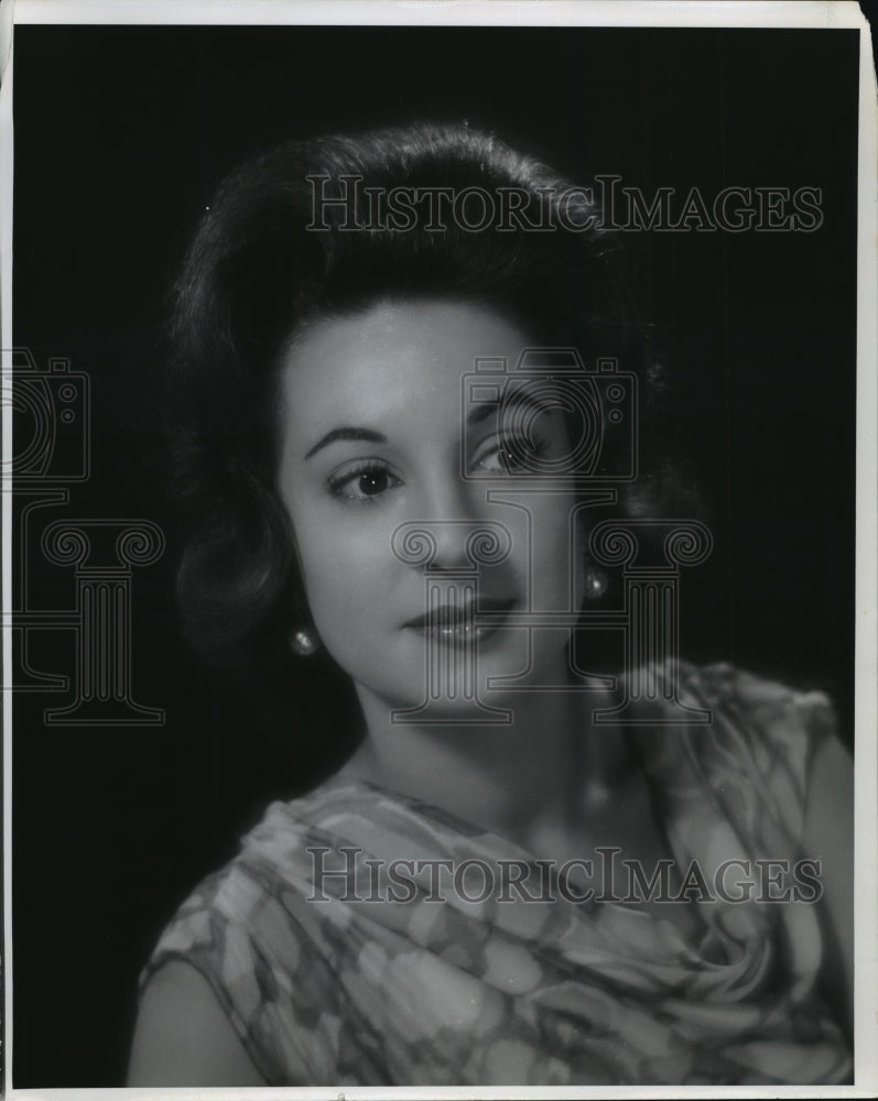 1965 Press Photo Miss Antoinette Mille, singer- Historic Images